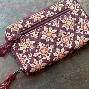 Vera Bradley Zip Around Wallet “Medallion” Pattern (Ret. 2006) Burgundy & Cream